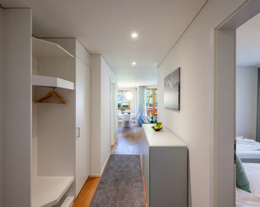 Central Park Plaza A