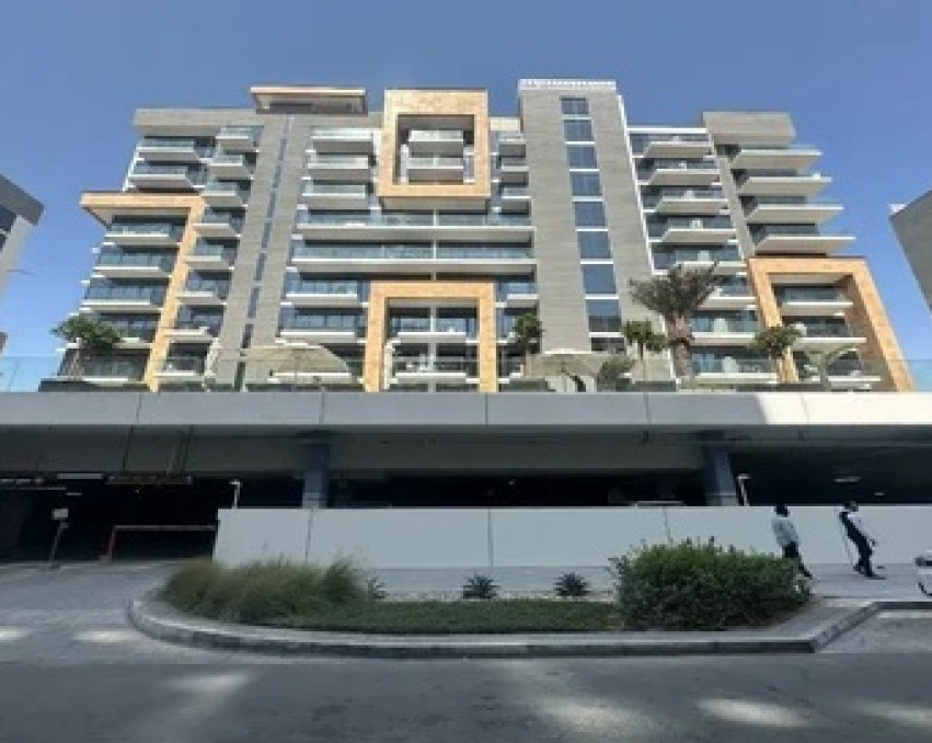 عزيزي ريفييرا